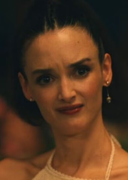 Charlotte Le Bon photo