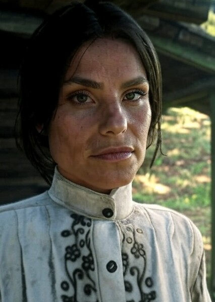Charlotte Riley photo