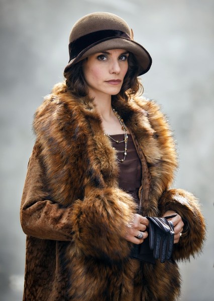 Charlotte Riley photo