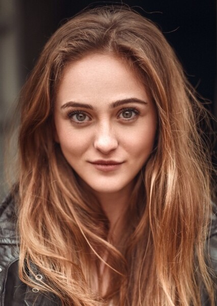Charlotte Sophie Turner photo