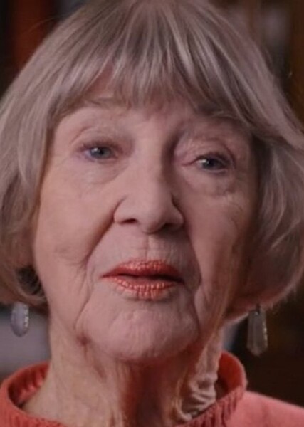 Charlotte Stewart photo