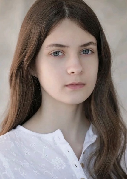 Charlotte Summers
