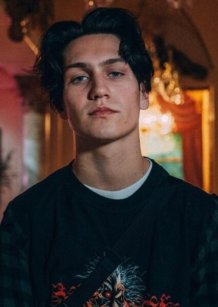 Chase Hudson photo