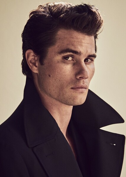 Chase Stokes photo