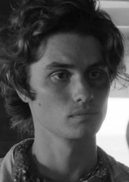 Chase Stokes photo
