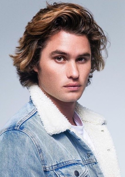 Chase Stokes photo