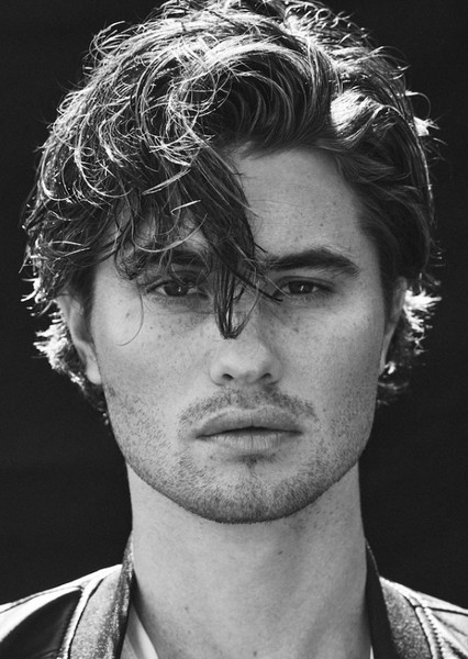 Chase Stokes photo