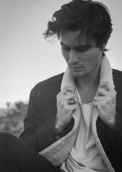 Chase Stokes photo