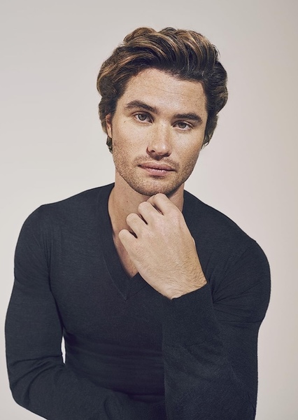 Chase Stokes photo