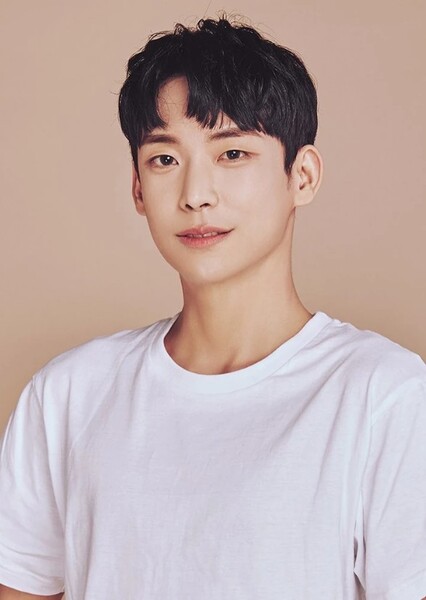 Chawon (Kim Sung-woo)