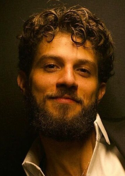 Chay Suede photo