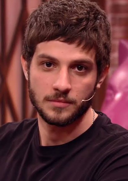 Chay Suede photo