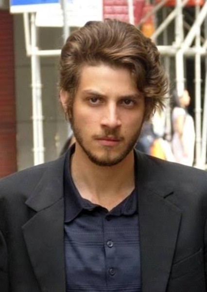 Chay Suede photo