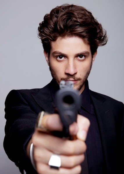 Chay Suede photo