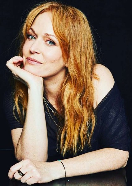 Chelah Horsdal photo