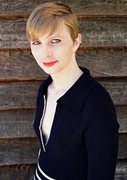 Chelsea Manning photo