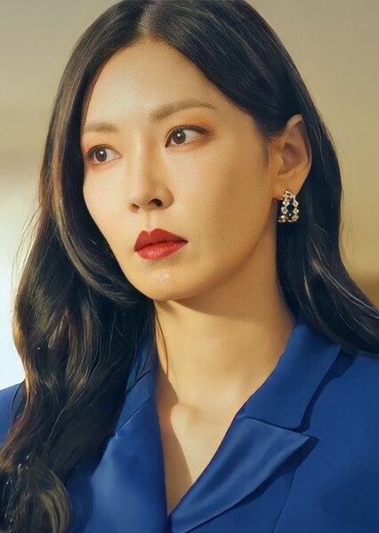 Cheon Seo-jin photo