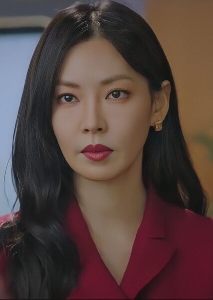 Cheon Seo-jin photo
