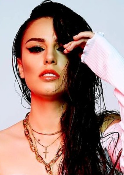 Cher Lloyd photo