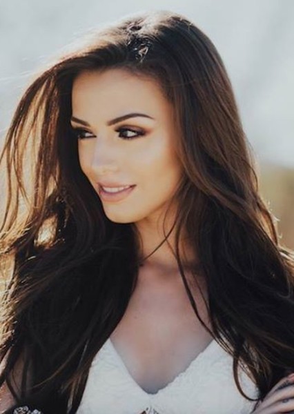 Cher Lloyd photo