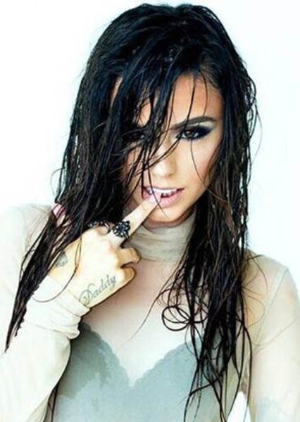 Cher Lloyd photo