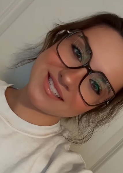 Cheyenne Elizabeth photo