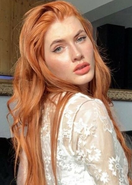 Chiara Weasley photo