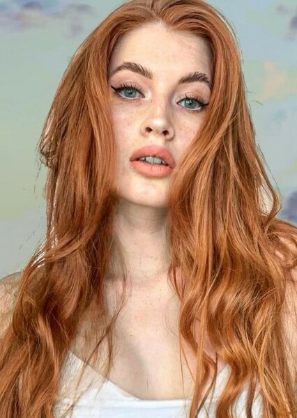 Chiara Weasley photo