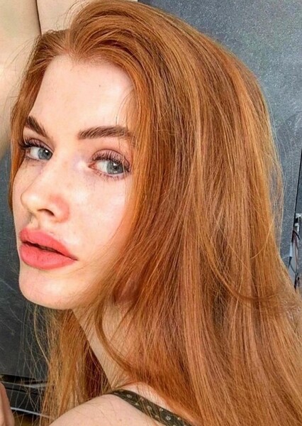 Chiara Weasley photo