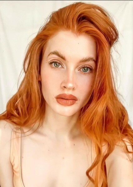 Chiara Weasley photo