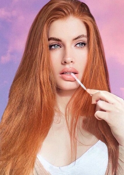 Chiara Weasley photo