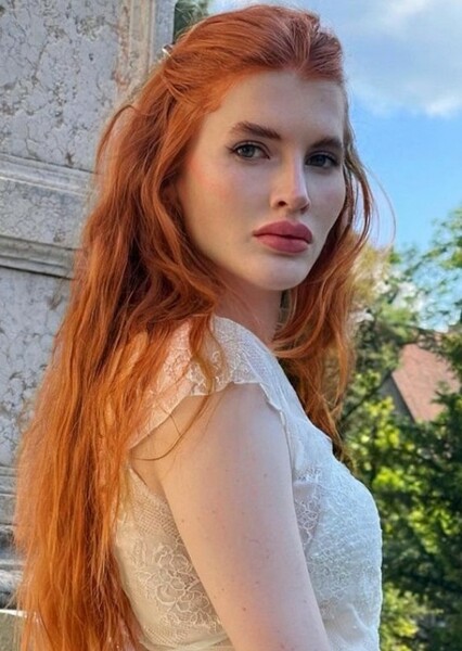 Chiara Weasley photo