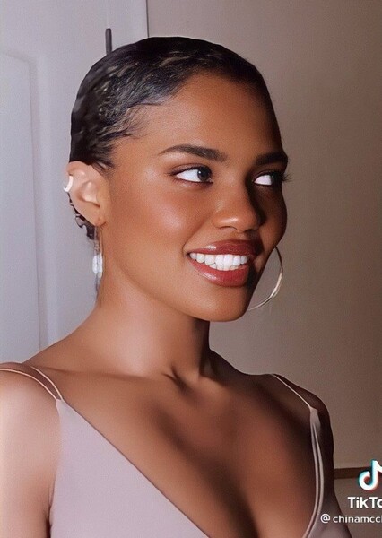 China Anne McClain photo