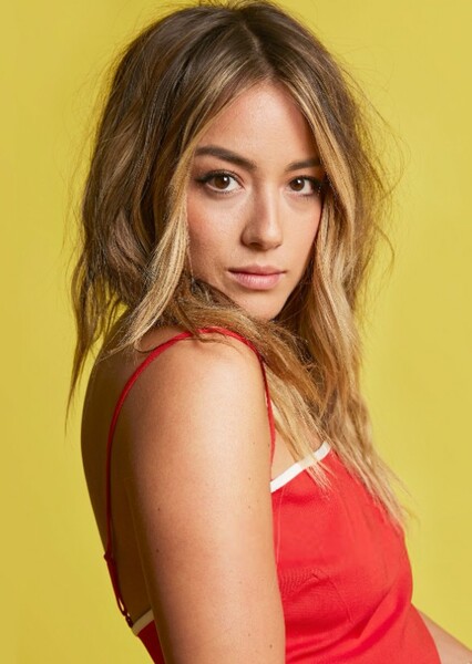 Chloe Bennet photo