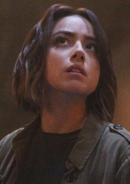Chloe Bennet