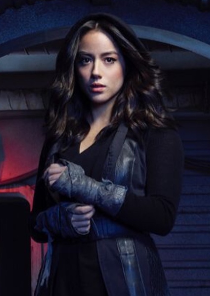 Chloe Bennet
