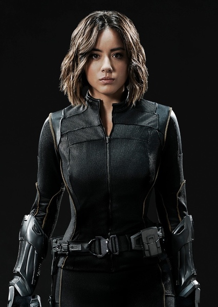 Chloe Bennet