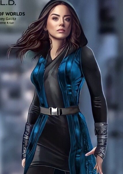 Chloe Bennet photo