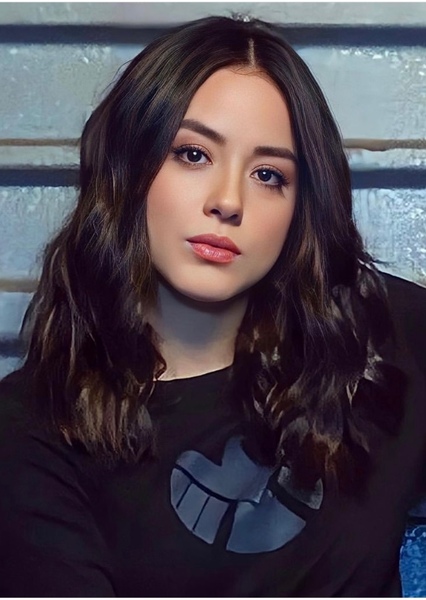 Chloe Bennet photo