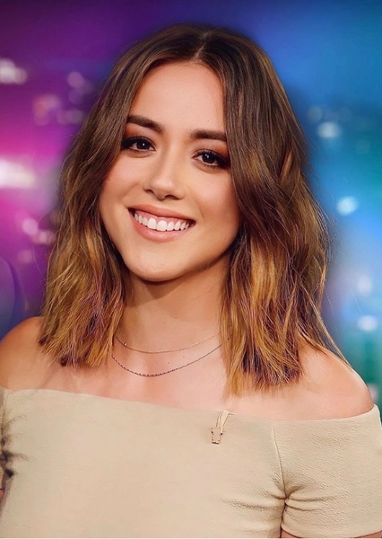 Chloe Bennet