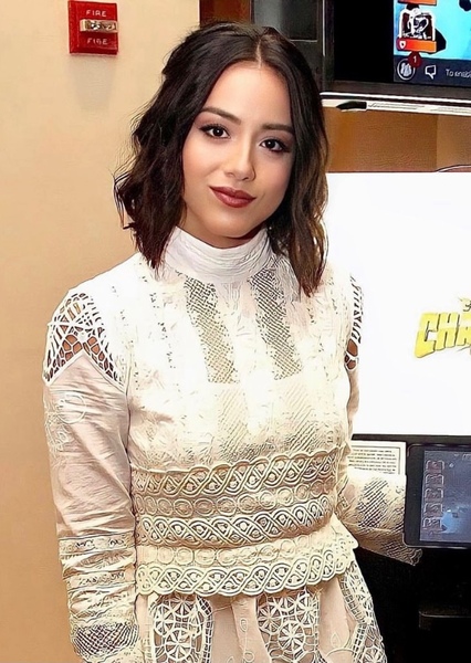 Chloe Bennet photo