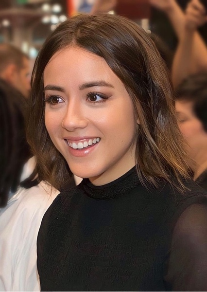 Chloe Bennet photo