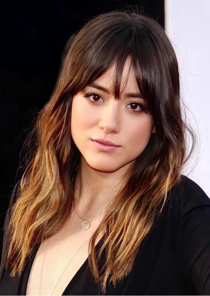 Chloe Bennet photo
