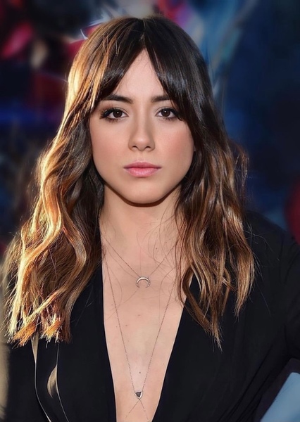 Chloe Bennet photo