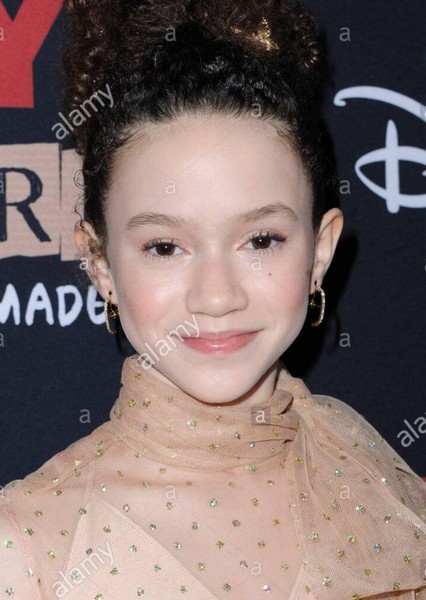 Chloe Coleman photo