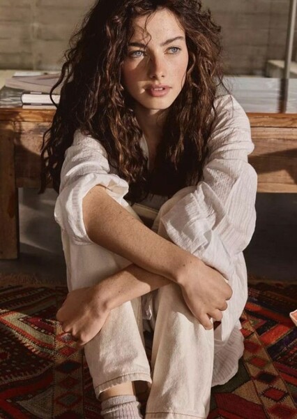 Chloe Coutau photo