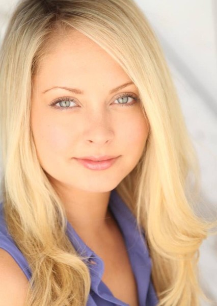Chloë Crampton photo