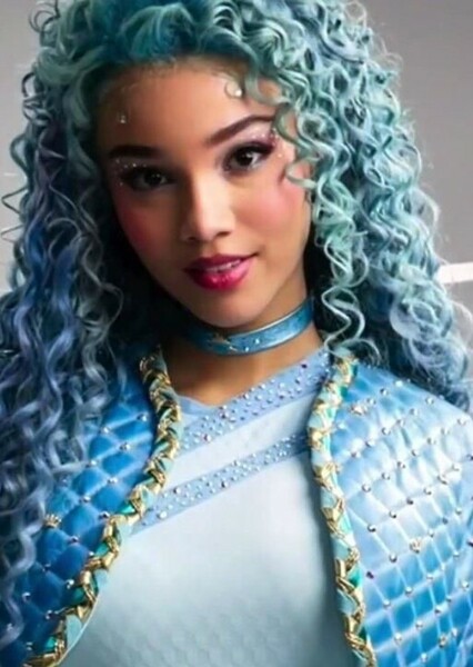 Chloe (Descendants) photo