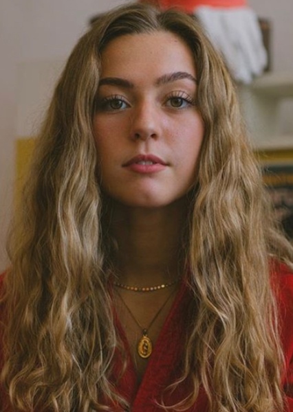 Chloe Lang Photo on myCast - Fan Casting Your Favorite Stories