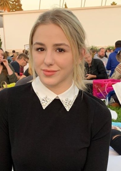 Chloe Lukasiak photo